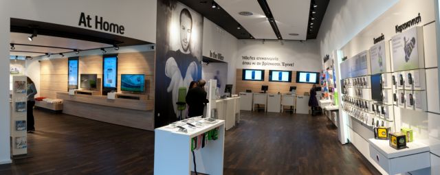 Πρότυπο κατάστημα Cosmote στην στοά Πεσμαζόγλου